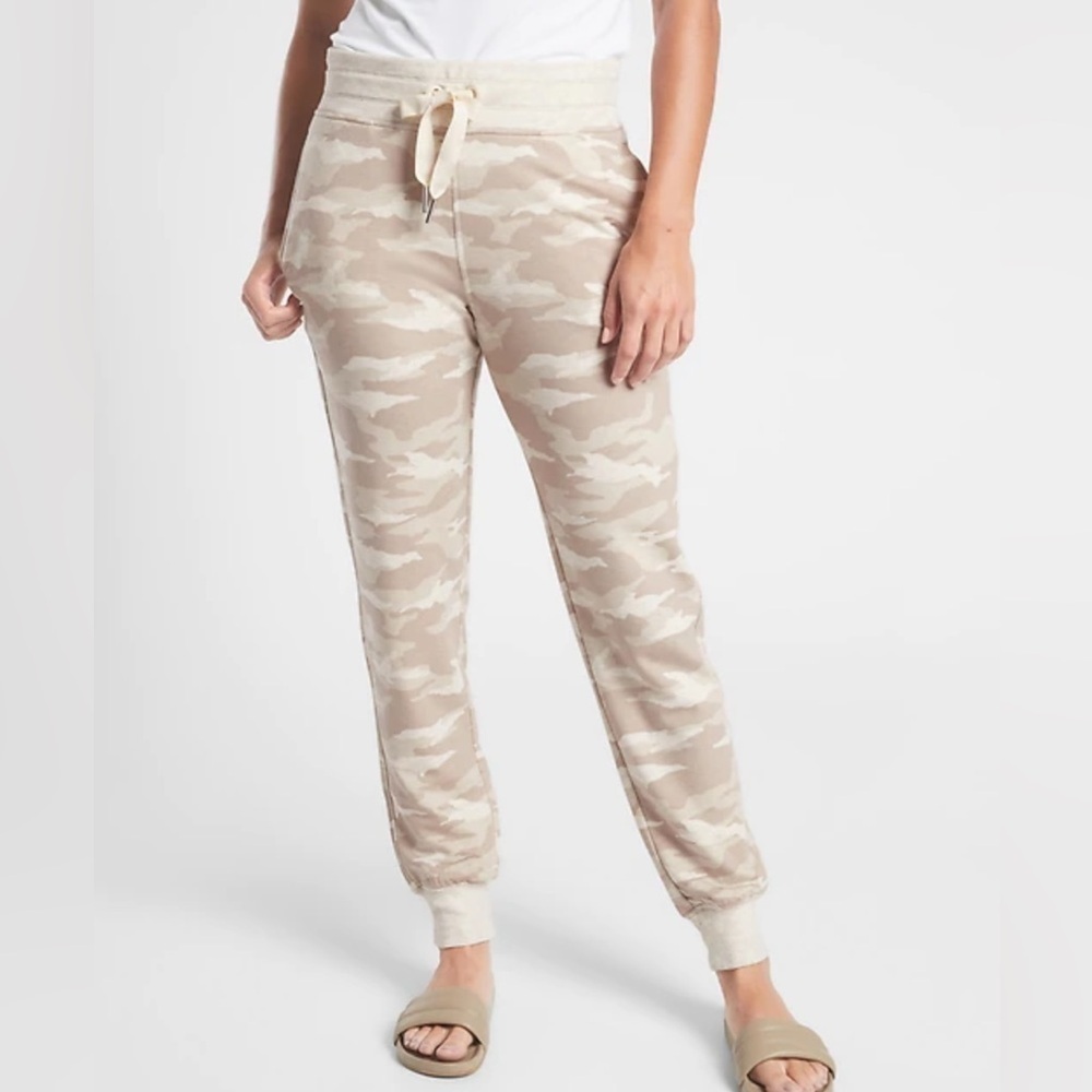 ATHLETA BALANCE PRINTED JOGGERS, OATMEAL CAMO, WOMENS SIZE 3X
